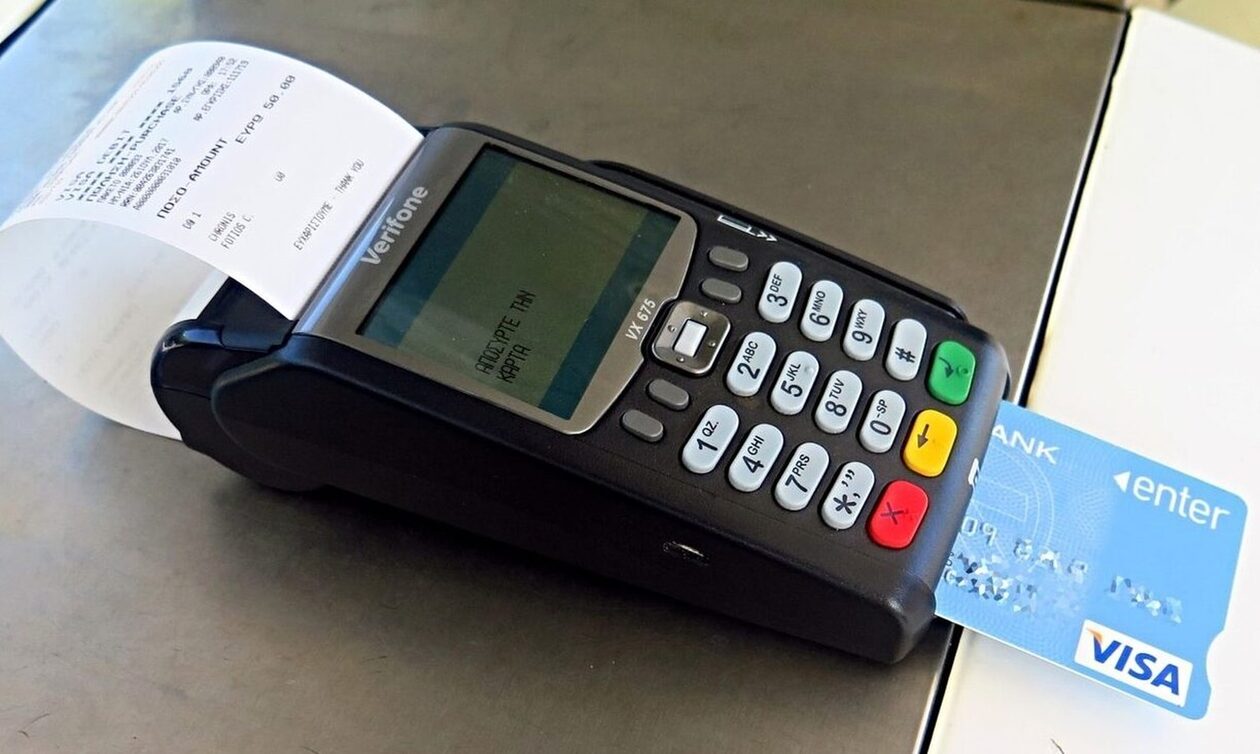 Πώς η ΑΑΔΕ εντοπίζει από τα POS όσους δεν κόβουν αποδείξεις