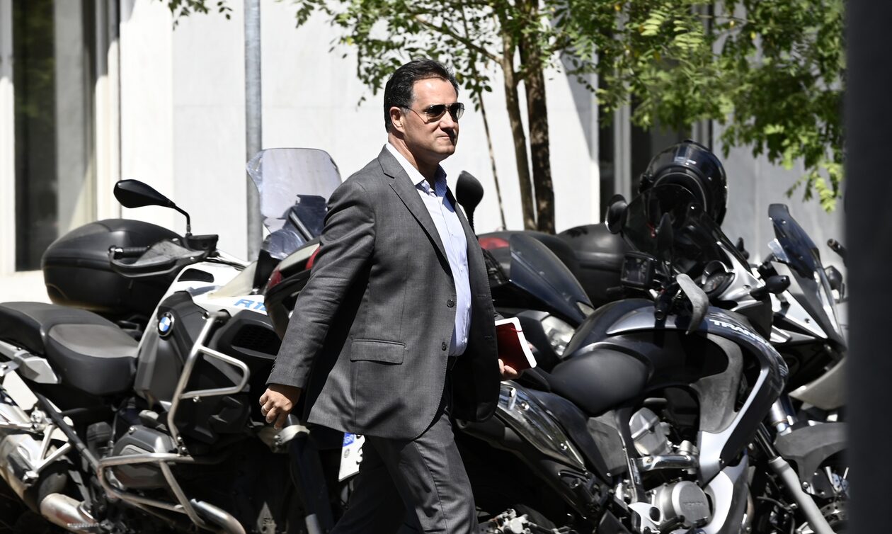 Άδωνις Γεωργιάδης: Να κλείσουν οι τρύπες στη «μαύρη» εργασία