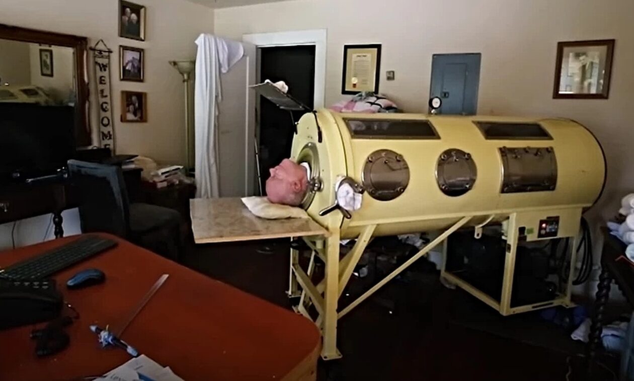 ΗΠΑ: Η δύναμη ψυχής 77χρονου που «χτυπήθηκε» από πολιομυελίτιδα και ζει μέσα σε «σιδερένιο πνεύμονα»