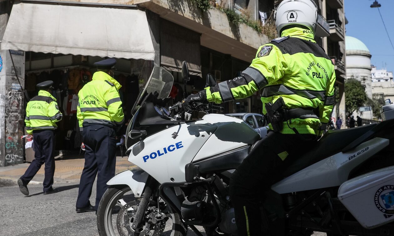 Θεσσαλονίκη: Συνελήφθη 15χρονη για τον ξυλοδαρμό 14χρονου στη Χαριλάου
