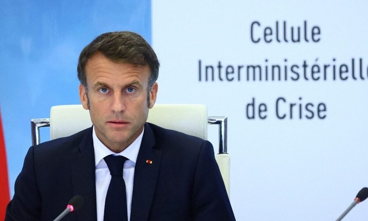 Νίγηρας: Ο Μακρόν δεν αναγνωρίζει τους πραξικοπηματίες – Εξακολουθεί να στηρίζει τον έκπτωτο πρόεδρο