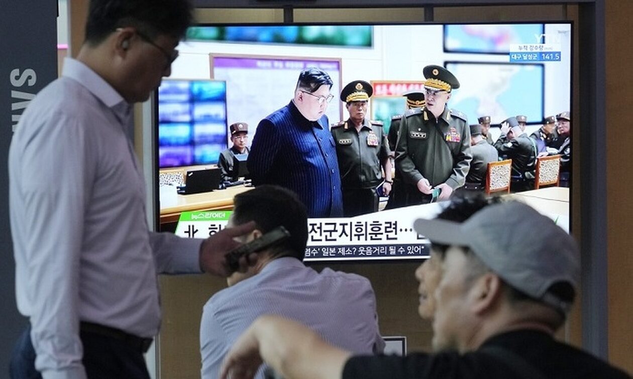 Η Βόρεια Κορέα εκτόξευσε βαλλιστικούς πυραύλους προς δυτική κατεύθυνση