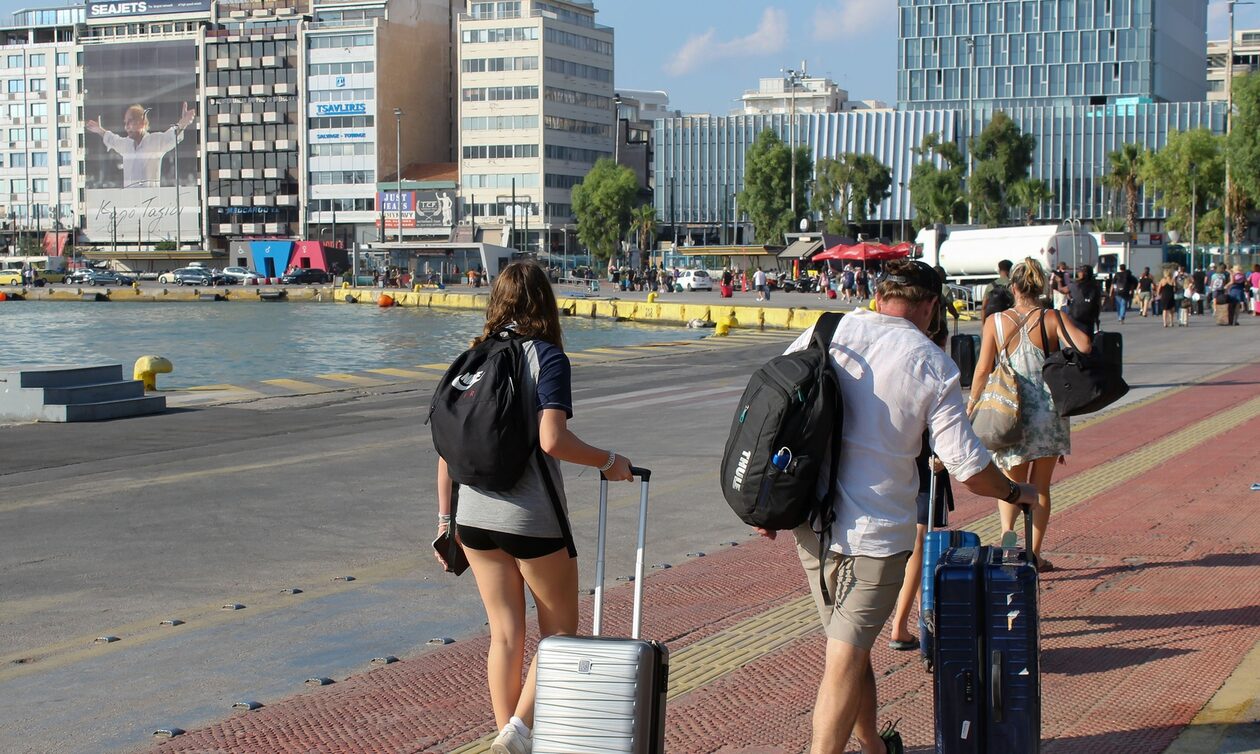 Λιμάνια: Αυξήθηκε κατά 8,59% η επιβατική κίνηση σε Πειραιά, Ραφήνα και Λαύριο το καλοκαίρι του 2023