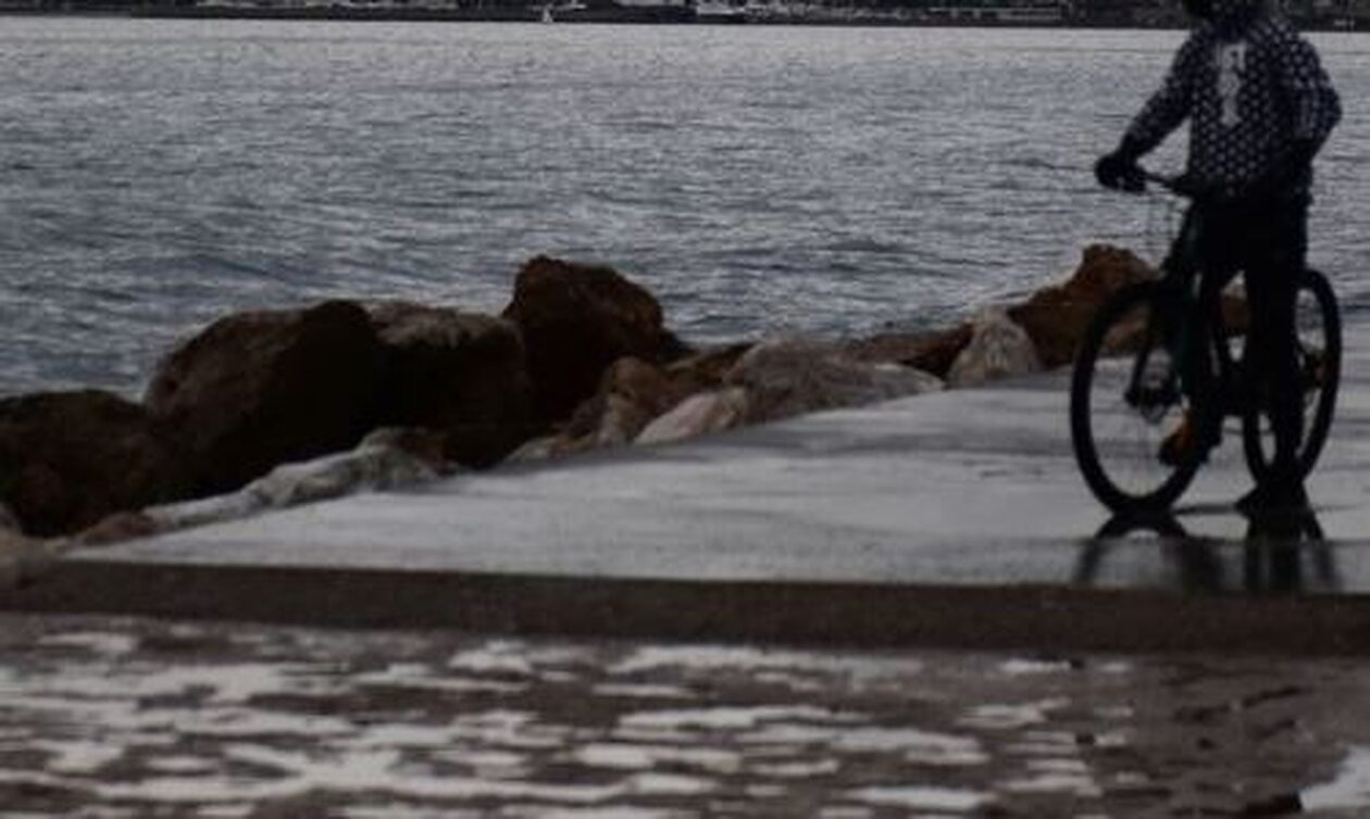 Βόλος: Τρόμος για 12χρονο  – Δύο 16χρονοι του επιτέθηκαν με μαχαίρι για μία μπλούζα