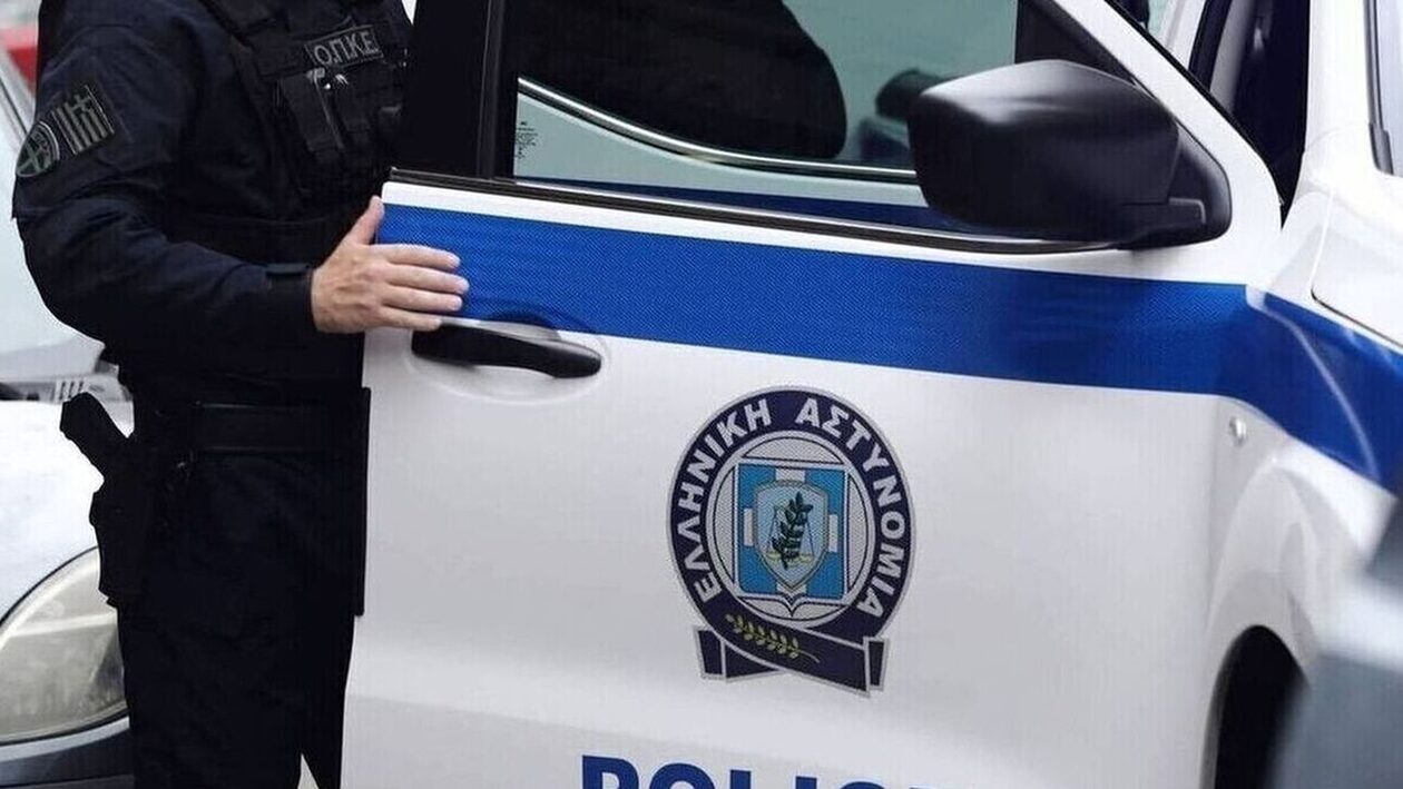 Τραγωδία στη Θεσσαλονίκη: Βρήκε τον γιο της κρεμασμένο μέσα στο σπίτι του