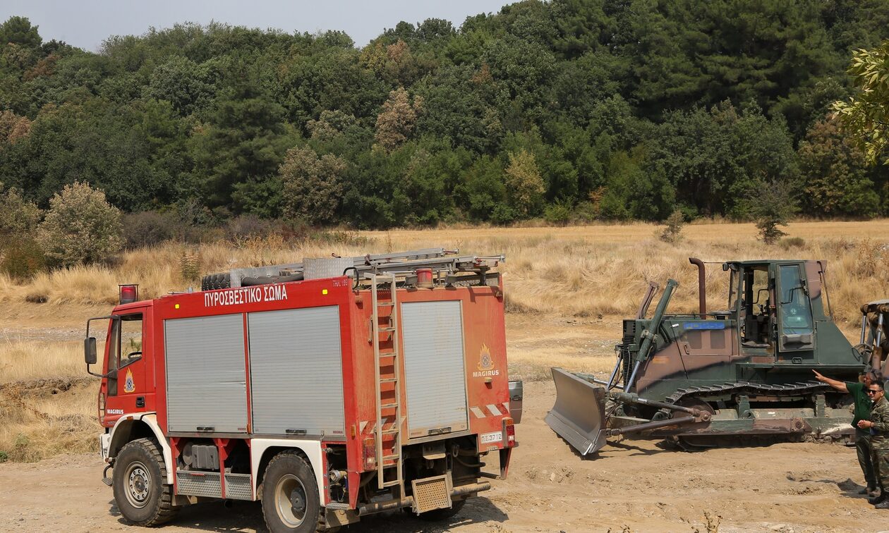 Ηλεία: Πυρκαγιές λόγω των κεραυνών από την κακοκαιρία Daniel