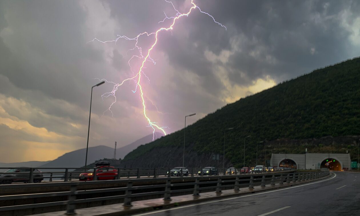 Κακοκαιρία Daniel – Meteo: Πάνω από 3.600 κεραυνοί ως σήμερα