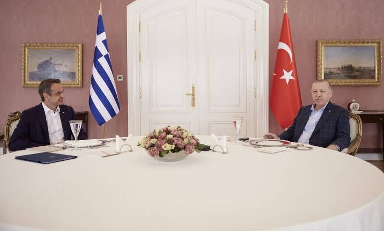 Οι κινήσεις Μητσοτάκη πριν τη συνάντηση με Ερντογάν στη Νέα Υόρκη και η σημασία της «τριμερούς»