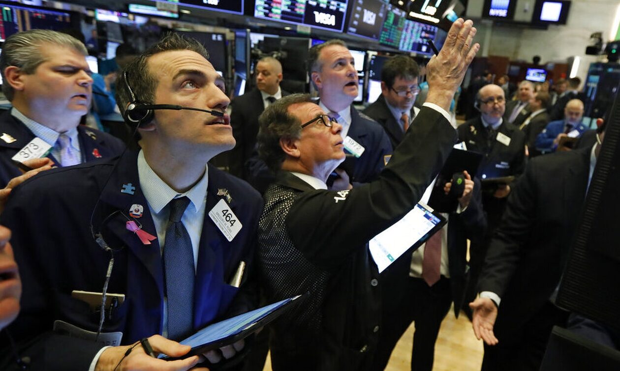 Απώλειες στη Wall Street – Επέστρεψαν οι ανησυχίες για τον πληθωρισμό