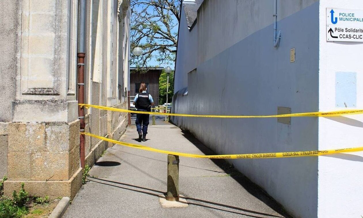 Γαλλία: Ένας έφηβος έχασε τη ζωή του έπειτα από τη σύγκρουση του σκούτερ του με όχημα της αστυνομίας