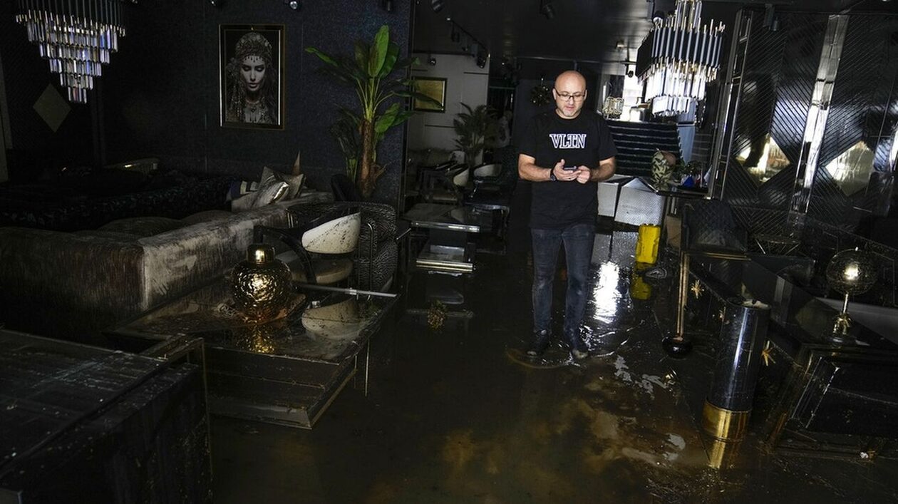 Οκτώ οι νεκροί από τις πλημμύρες στην Τουρκία