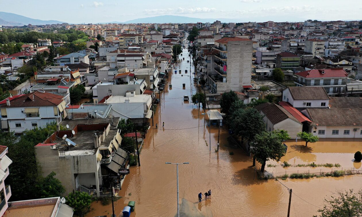 Κακοκαιρία Daniel: Νύχτα αγωνίας για τη Λάρισα -«Εκκενώνουμε συνοικίες στην πόλη», λέει ο Δήμαρχος