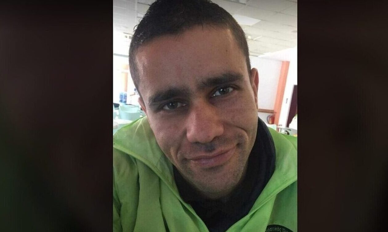 «Λύγισαν» οι δημοσιογράφοι στην κηδεία του Αντώνη