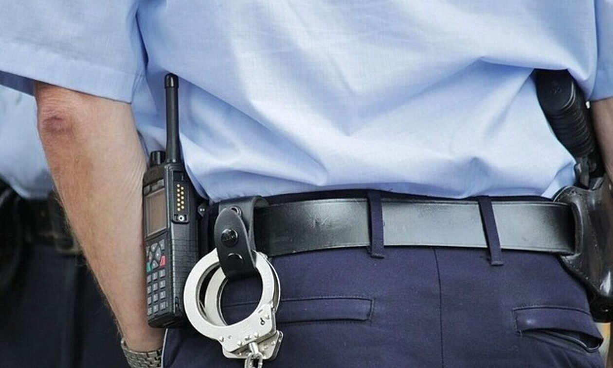 Συνελήφθη 50χρονος για απάτες με προπληρωμένες κάρτες