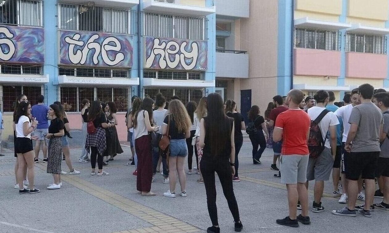 Ανοίγουν τα σχολεία στις 11 Σεπτεμβρίου 2023: Τι ώρα είναι ο αγιασμός – Τι θα γίνει στη Θεσσαλία