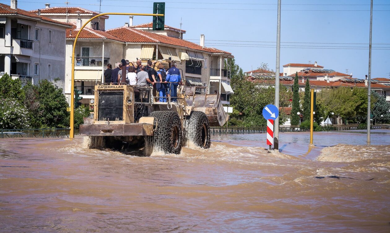 Κακοκαιρία Daniel: Συναγερμός ειδικών για το νερό στις πληγείσες περιοχές – Οι κίνδυνοι που κρύβει