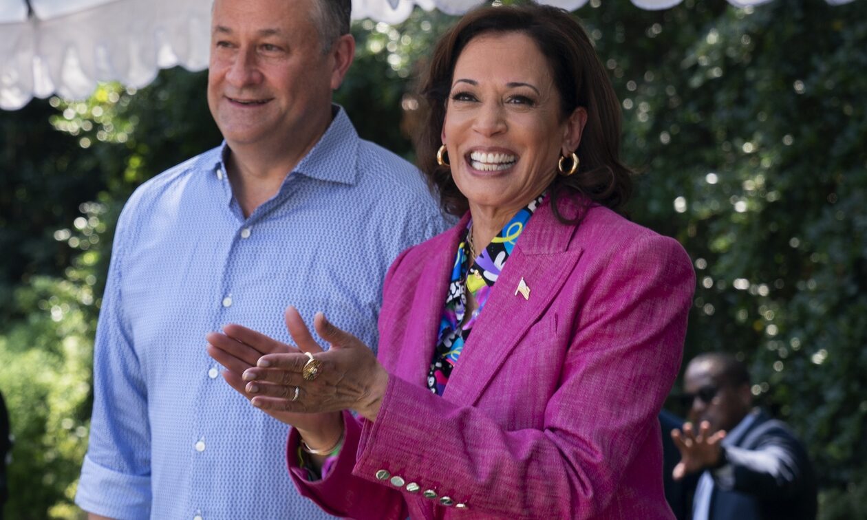 Κάμαλα Χάρις: Ο χιπ-χοπ χορός της σε πάρτι του Λευκού Οίκου που προβλημάτισε τα social media