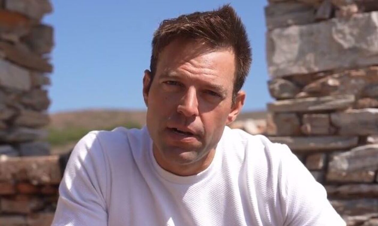 ΣΥΡΙΖΑ: Αντιδράσεις για το σόου Κασσελάκη στη Μακρόνησο