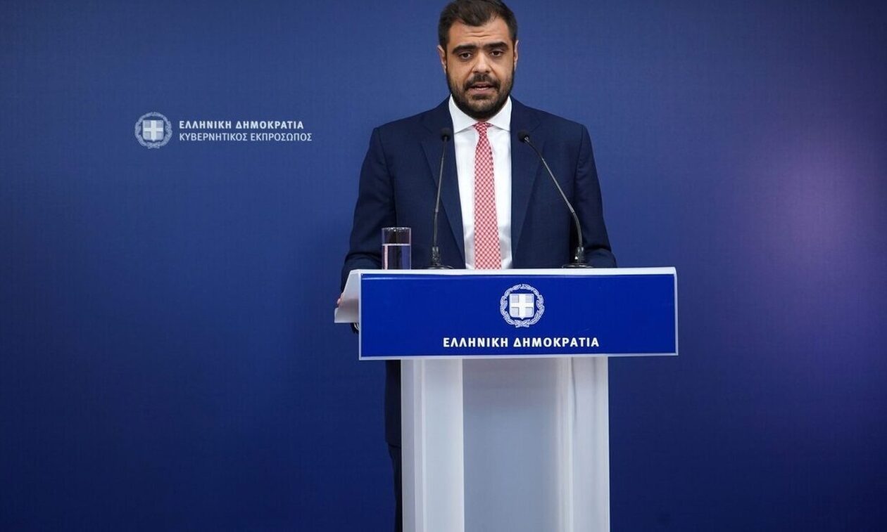 LIVE – Παύλος Μαρινάκης: Ενημέρωση πολιτικών συντακτών