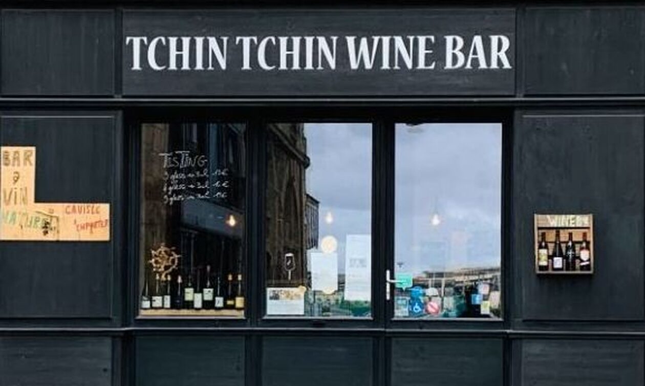 Γαλλία: Ελληνίδα η γυναίκα που πέθανε από αλλαντίαση σε εστιατόριο – Άλλοι 10 στο νοσοκομείο