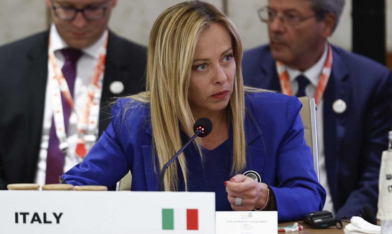 Μελόνι: «Αφόρητη η πίεση του μεταναστευτικού» –  Νέα μέτρα ανακοινώνει η κυβέρνηση