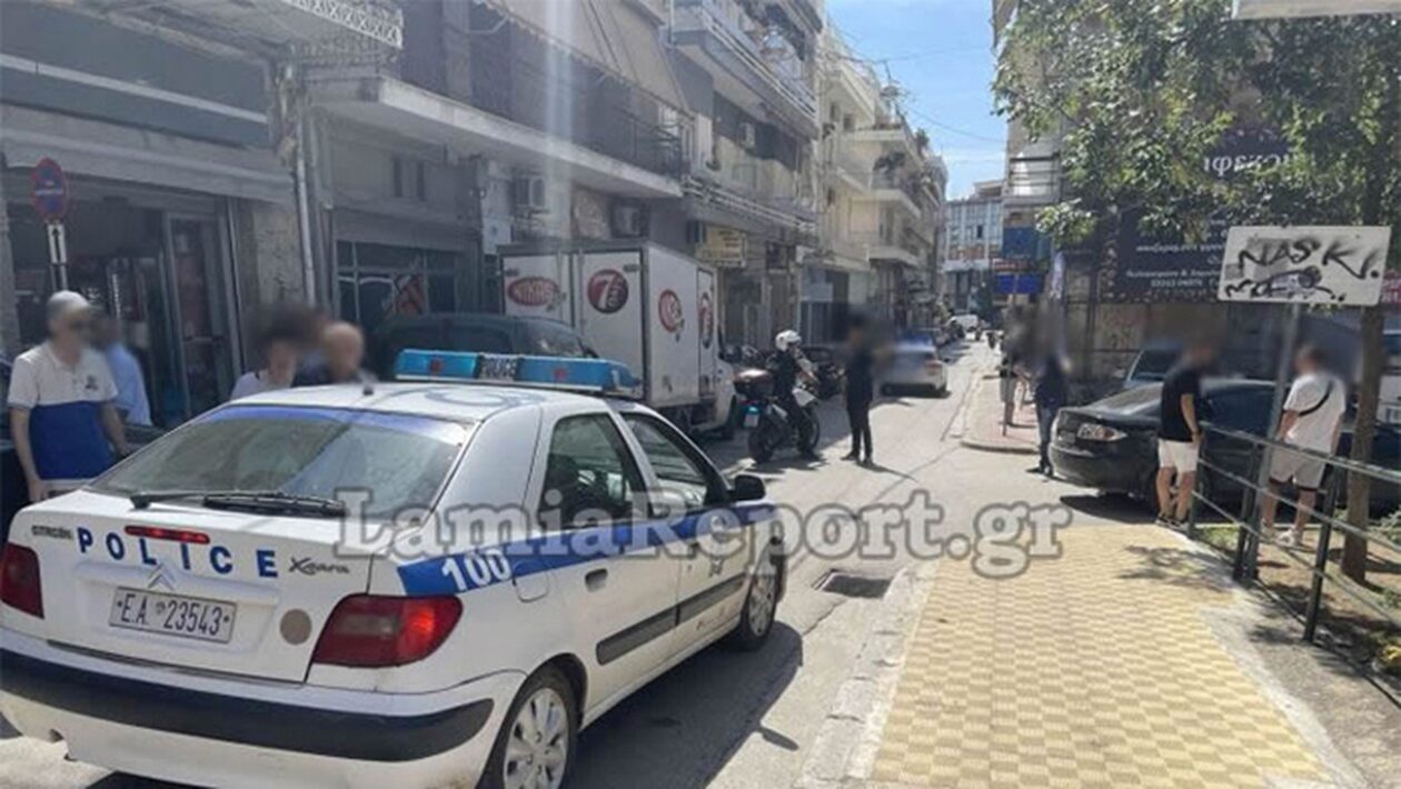 Άγρια συμπλοκή νεαρών στο κέντρο της Λαμίας: Είχαν «ραντεβού» για να λύσουν οπαδικές διαφορές