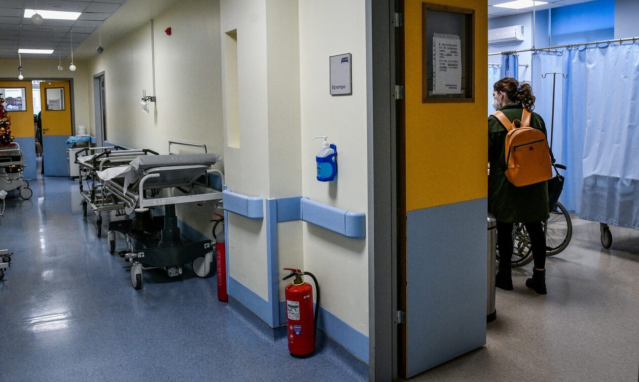 Ηράκλειο: Αερογέφυρα ζωής για 32χρονο – Μεταφέρθηκε από την Σαντορίνη στην Κρήτη