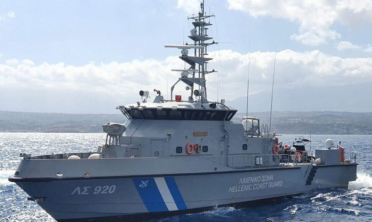 Ρόδος: 38 μετανάστες εντοπίστηκαν στα ανοιχτά της Λίνδου – Συνελήφθησαν τέσσερις διακινητές