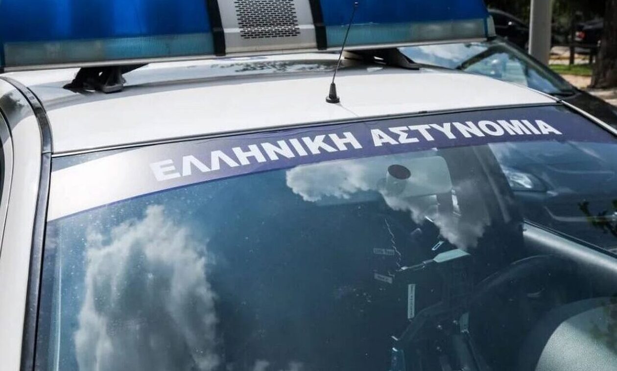 Ηράκλειο: Τι είπε στους αστυνομικούς η 31χρονη που άφησε μόνα τους σπίτι τα 8 μικρά παιδιά της