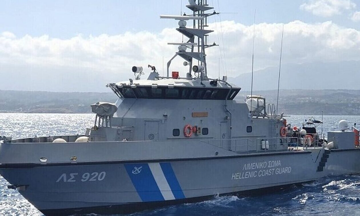 Πύλος: Αγνοείται ψαροντουφεκάς στο Ναβαρίνο