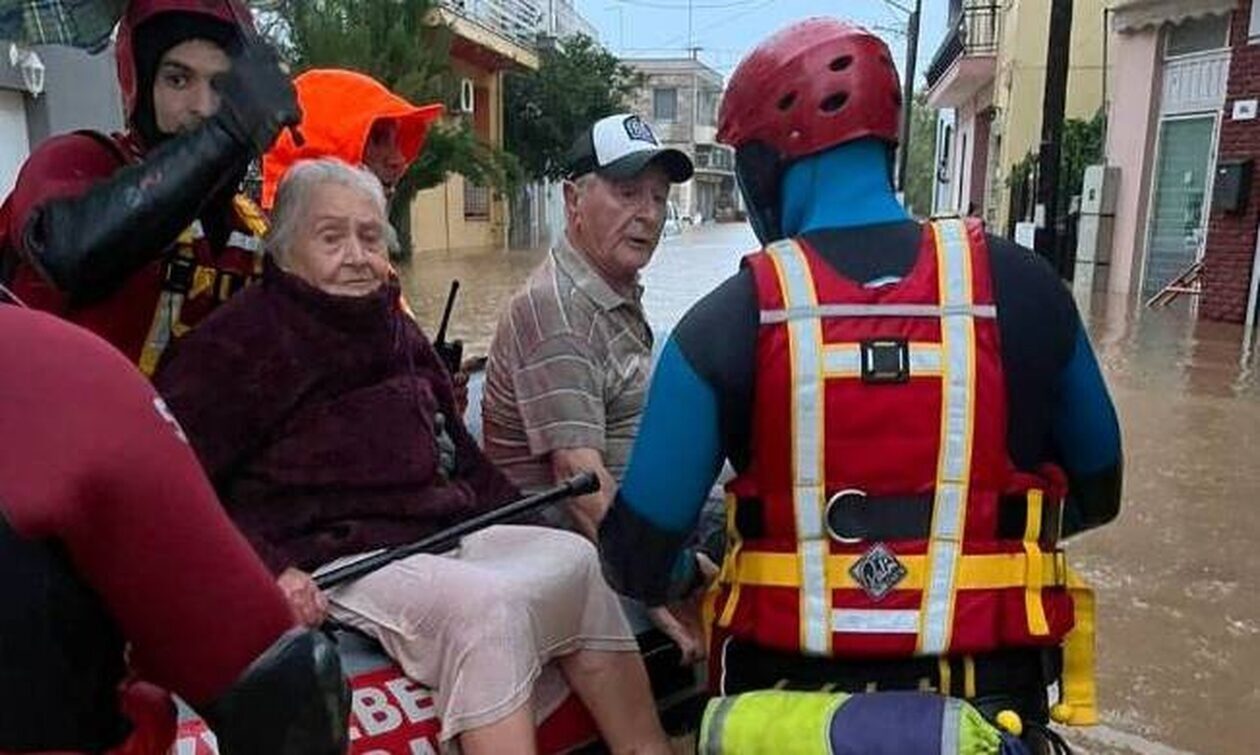 Θεσσαλία: Η Πυροσβεστική δέχτηκε 10.146 κλήσεις και προέβη σε 3.576 απεγκλωβισμούς