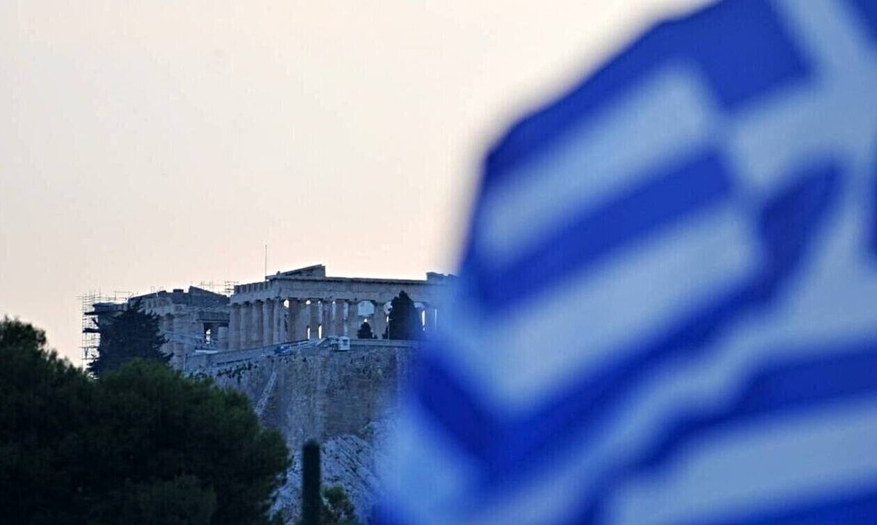 Università Cattolica: «H ελληνική οικονομία δεν αντιμετωπίζει τα προβλήματα της ιταλικής»