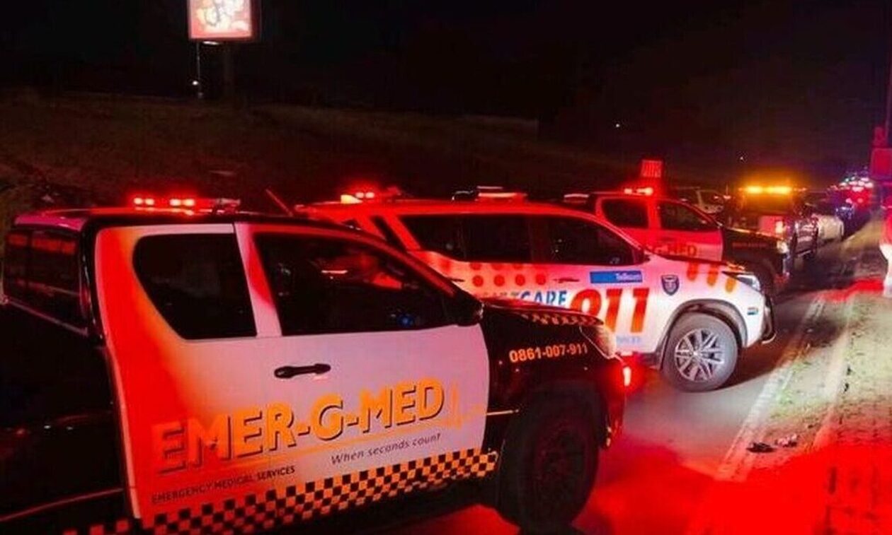 Νότια Αφρική: Δύο βατραχάνθρωποι σκοτώθηκαν κάτω από αδιευκρίνιστες συνθήκες
