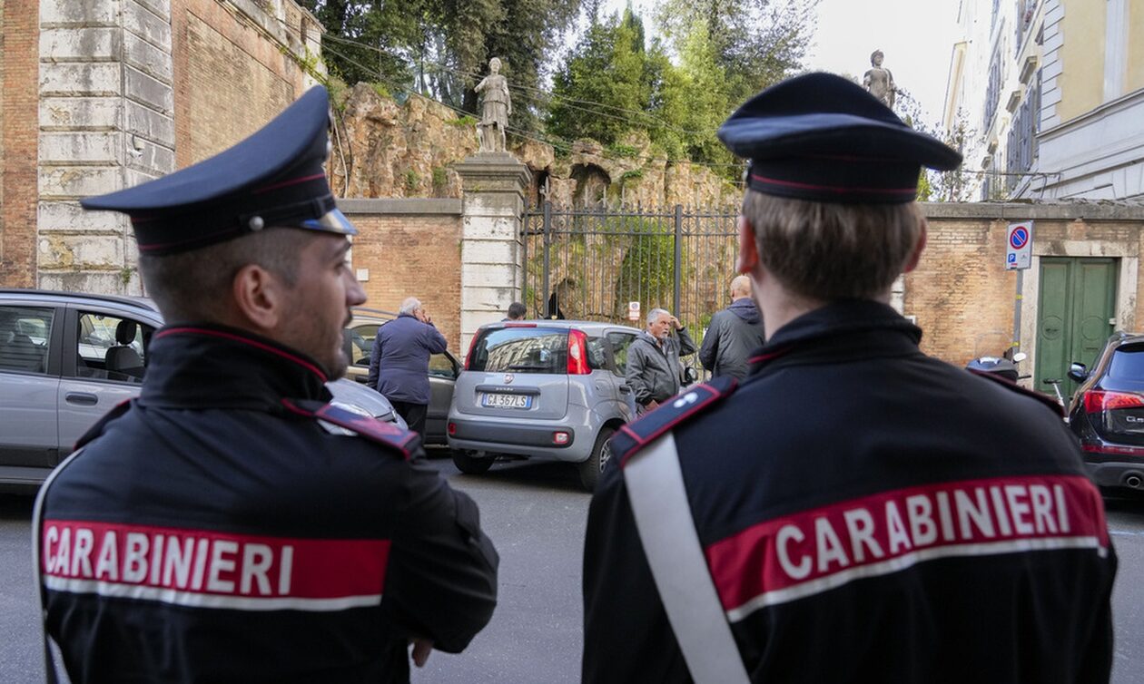 Ιταλία: Είπε στην οικογένειά πριν 10 χρόνια ότι θα αυτοκτονήσει και τώρα τον… βρήκαν στην Ελλάδα