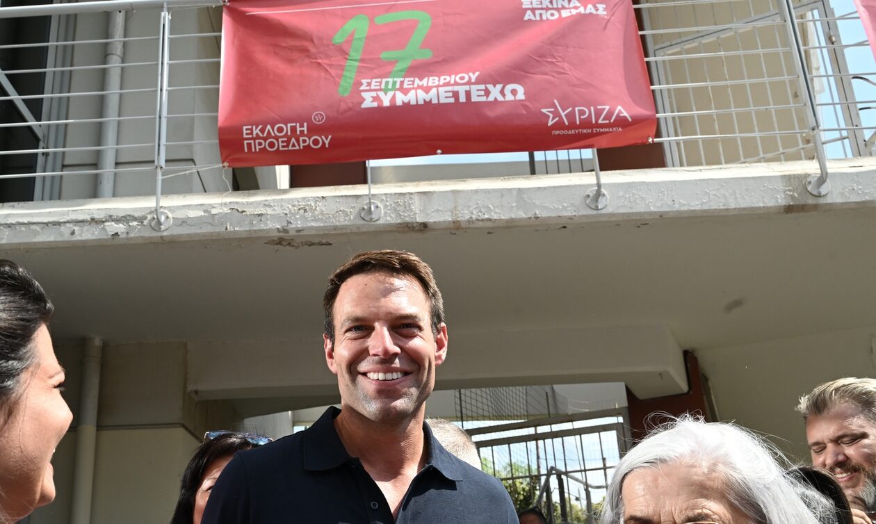 Ο Κασσελάκης απαντά στις επικρίσεις, με επίθεση στον… Τσίπρα