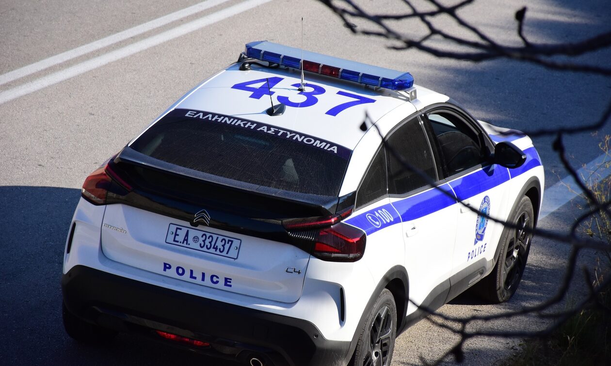 Εξαρθρώθηκε εγκληματική οργάνωση για διακίνηση ναρκωτικών – Ανάμεσά τους και αστυνομικός