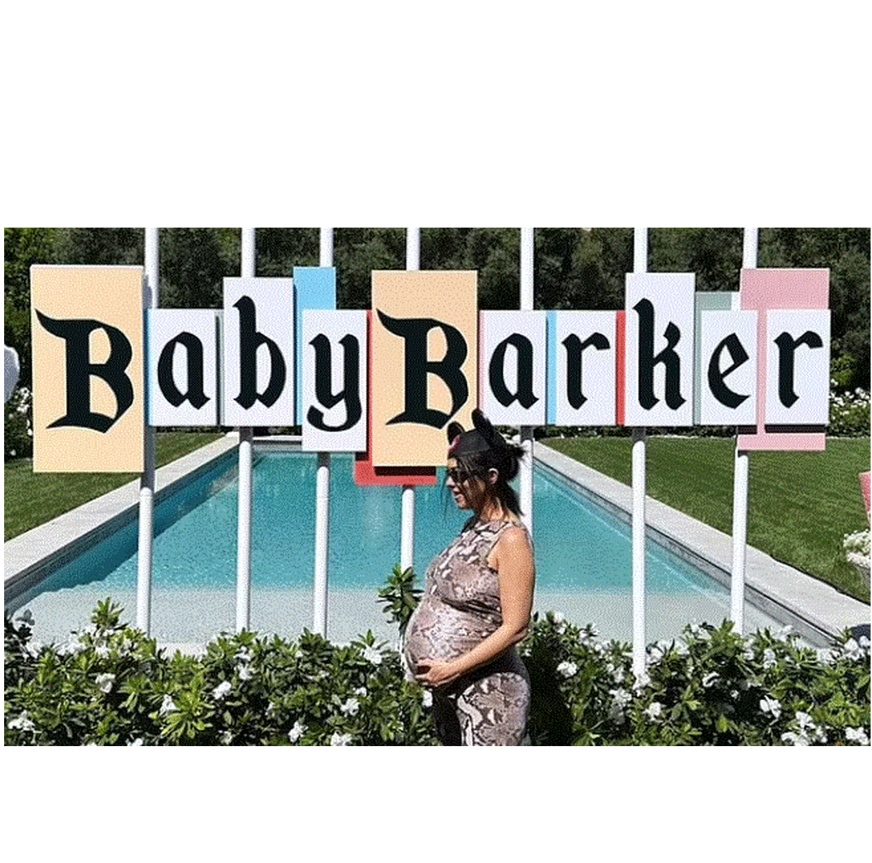 Kόρτνεϊ Καρντάσιαν: Το εντυπωσιακό baby shower με θέμα τη Disney – To πάρτι στην πισινα και οι ευχές