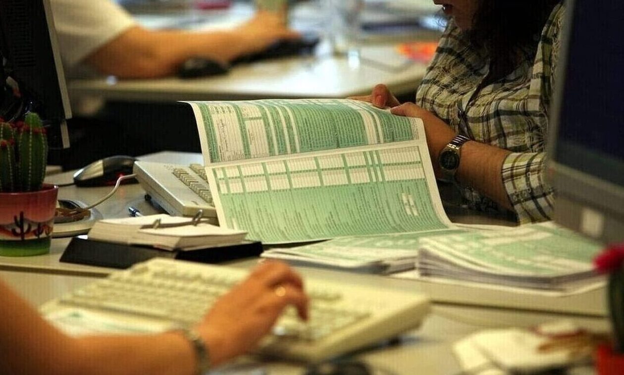 Πέναλτι σε επαγγελματίες του χιλιάρικου