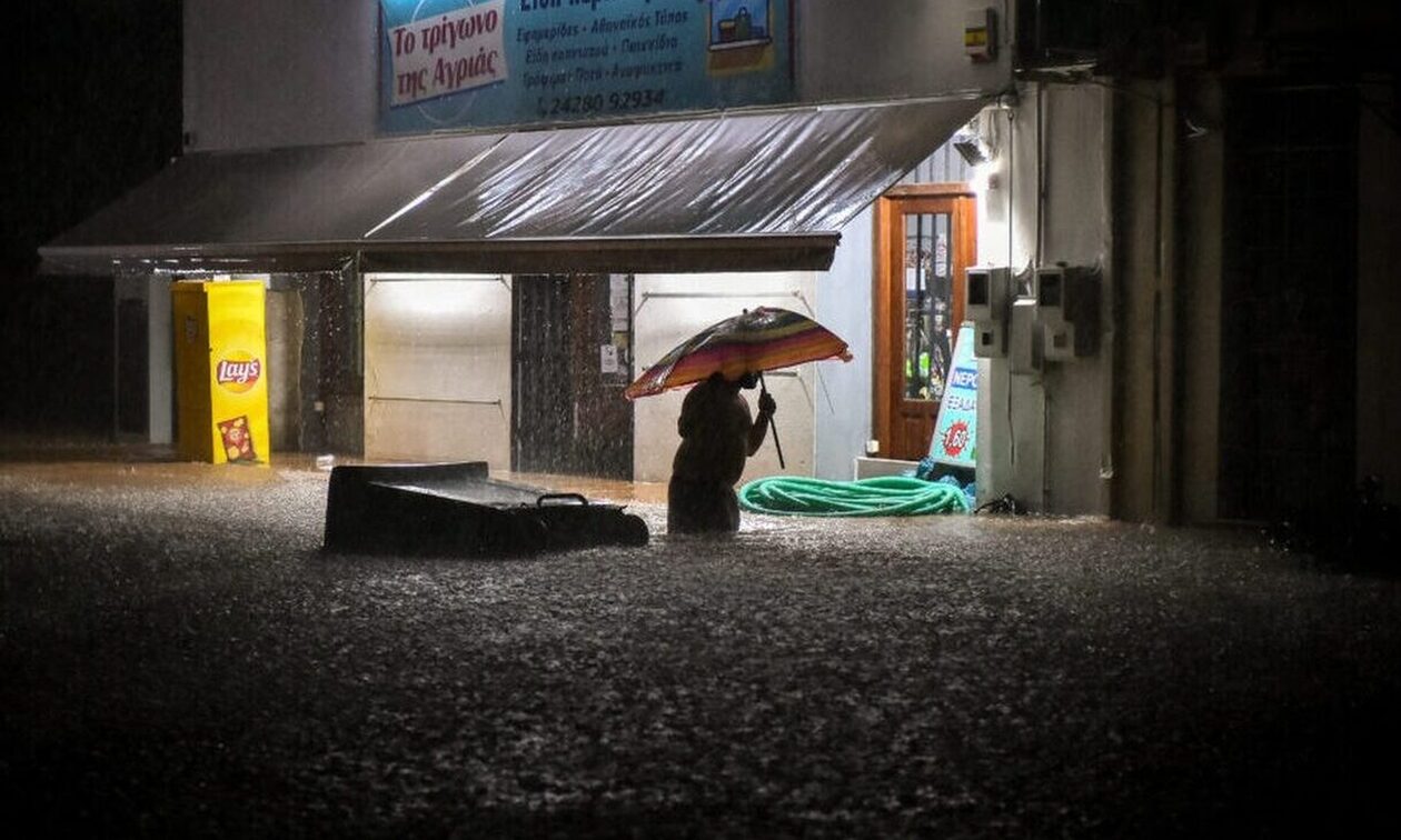 Κακοκαιρία Elias: Ήχησε το 112 στον Βόλο – Σε ισχύ η απαγόρευση κυκλοφορίας