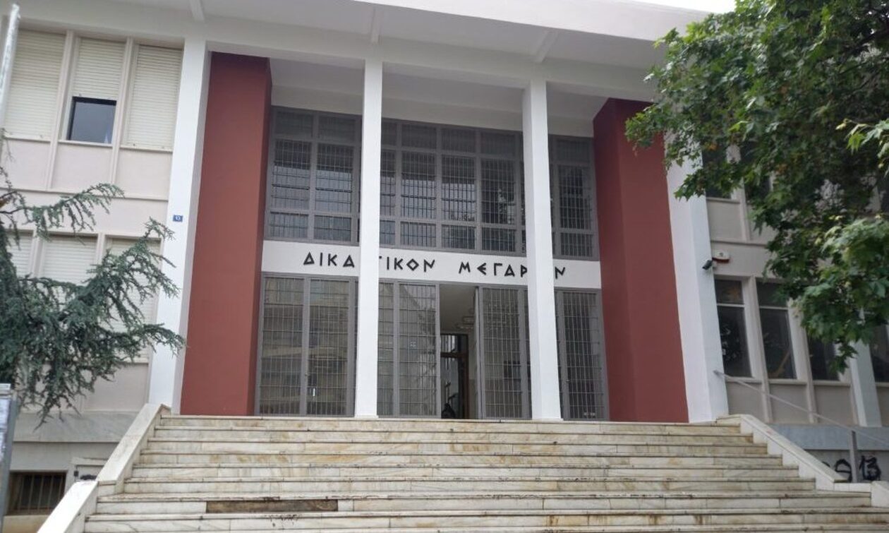 Πύργος: Στο εδώλιο ο παιδίατρος που φέρεται να ασέλγησε σε βάρος βρέφους