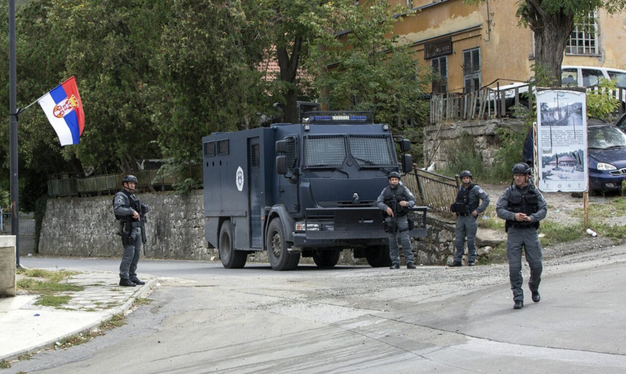  Το Λονδίνο ανέθεσε τη διοίκηση ενός τάγματος στο ΝΑΤΟ για να σταλεί στο Κόσοβο «εφόσον χρειαστεί»