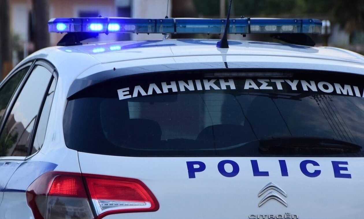 Αγρίνιο: Νεαρός έπεσε από δεύτερο όροφο – Διακομίζεται στο Νοσοκομείο