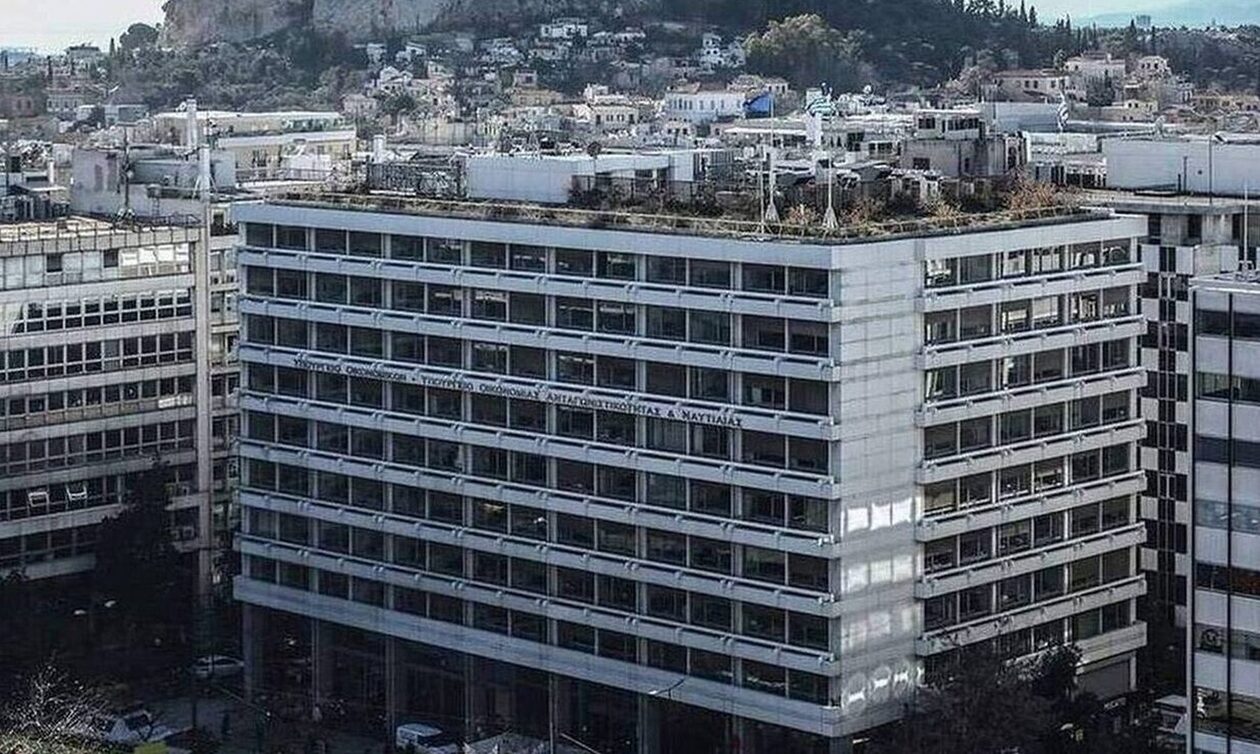 Στη Βουλή αύριο το προσχέδιο του προϋπολογισμού 2024 – Προβλέπονται παρεμβάσεις 2,5 δισ. ευρώ