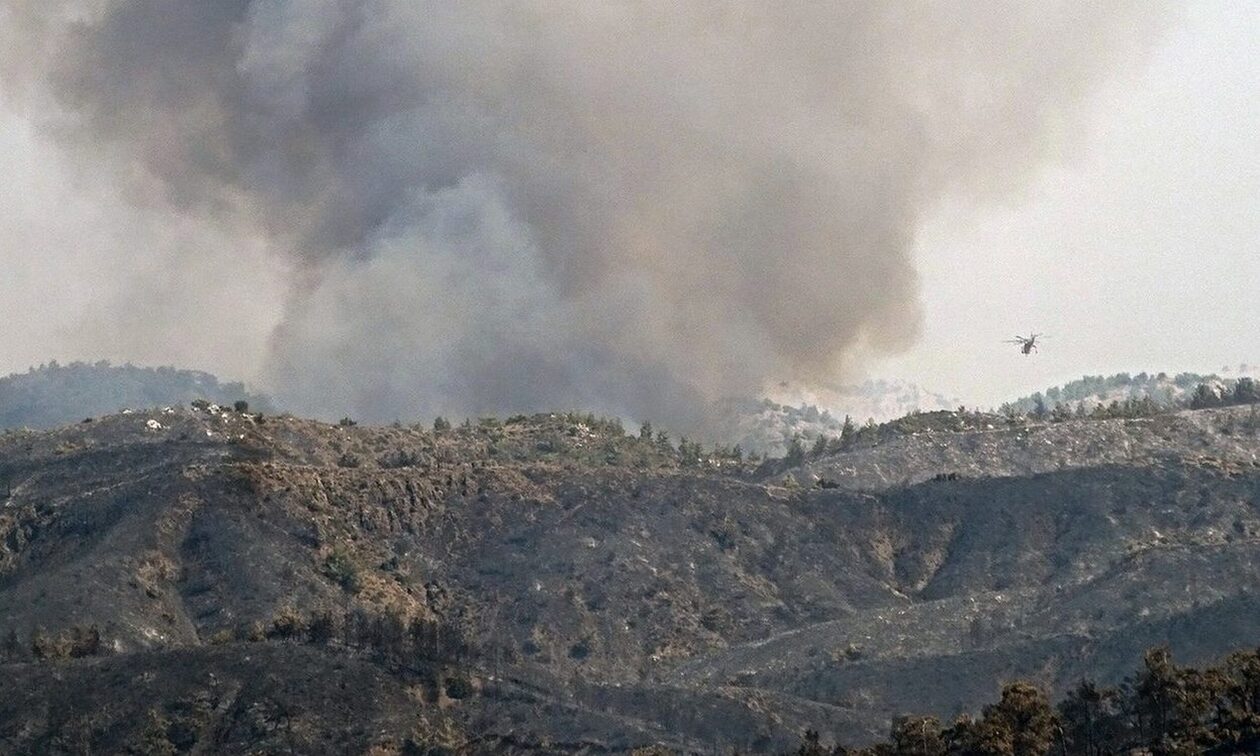Κέρκυρα: Φωτιά τώρα στους Κανακάδες