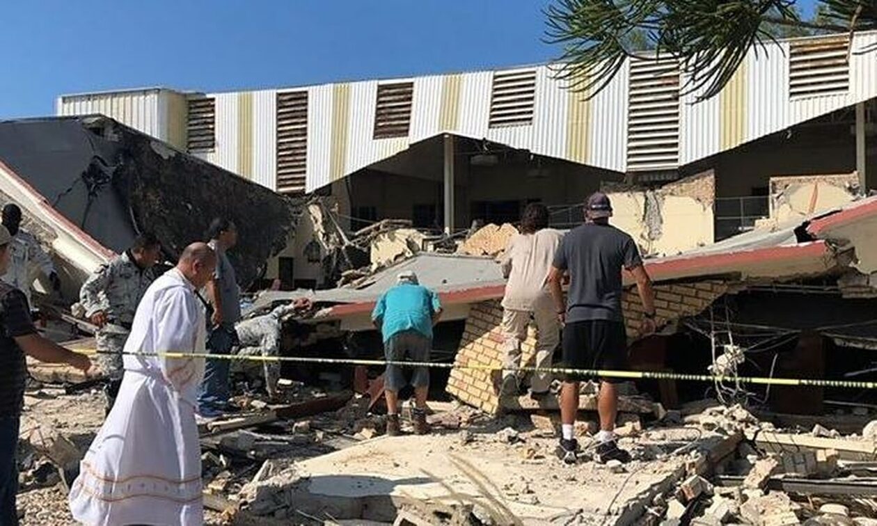 Μεξικό: Κατέρρευσε στέγη εκκλησίας στη διάρκεια βάφτισης – 9 νεκροί και δεκάδες εγκλωβισμένοι