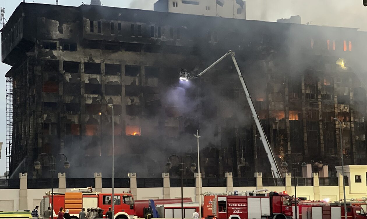 Αίγυπτος: Τουλάχιστον 38 τραυματίες από πυρκαγιά σε αστυνομικό συγκρότημα – Βίντεο