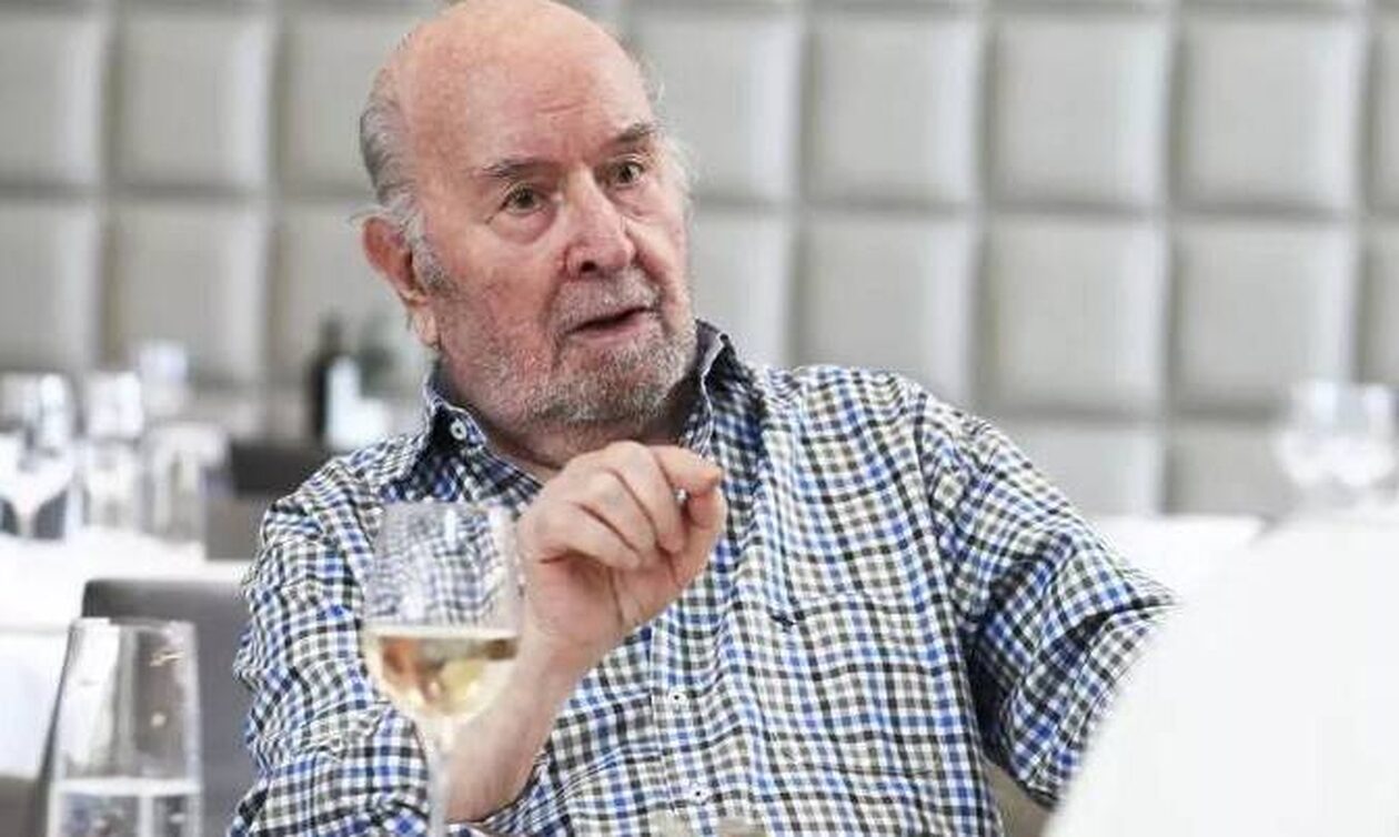 Πέθανε ο Ακριβός Τσολάκης σε ηλικία 93 ετών