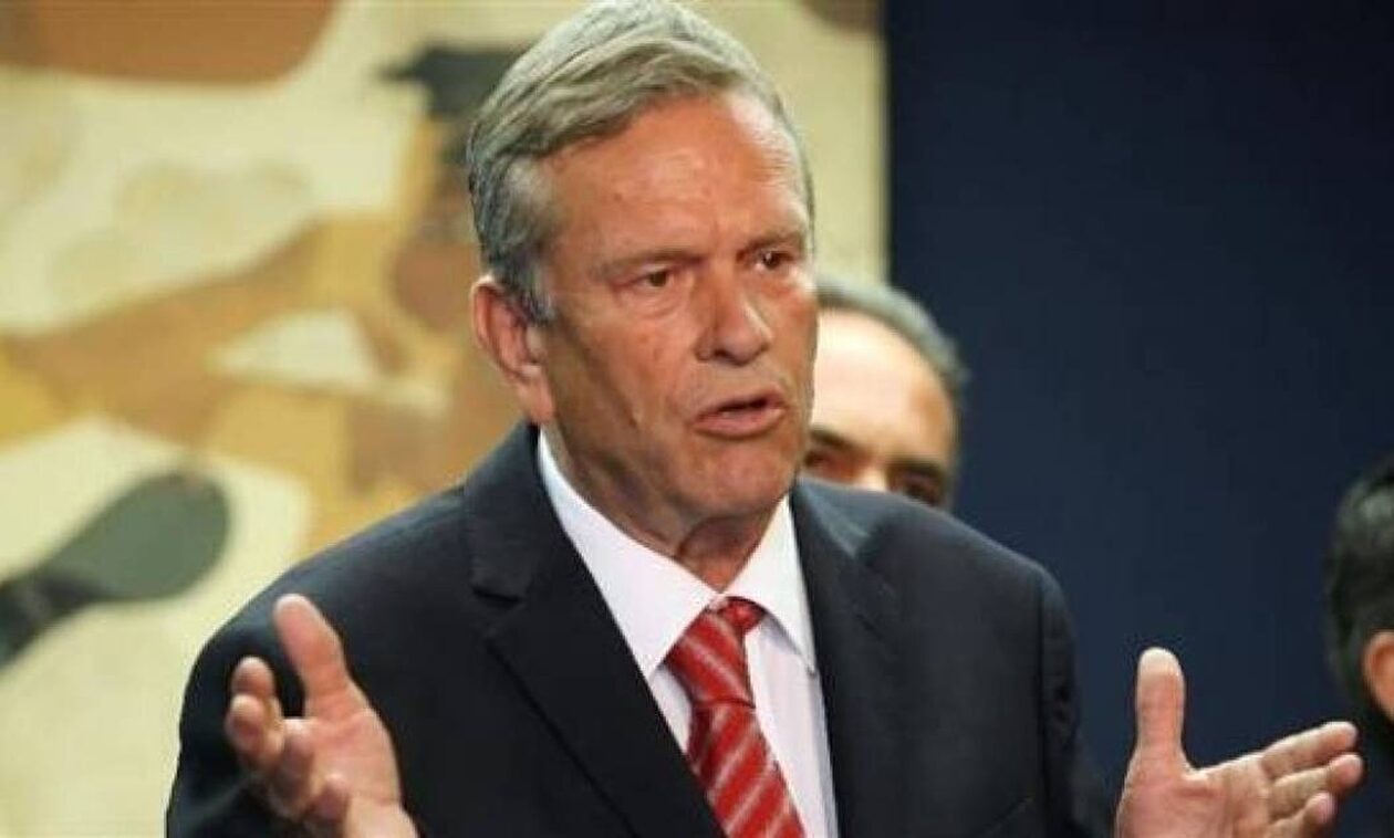 Πέθανε ο Γιάννης Ιωαννίδης