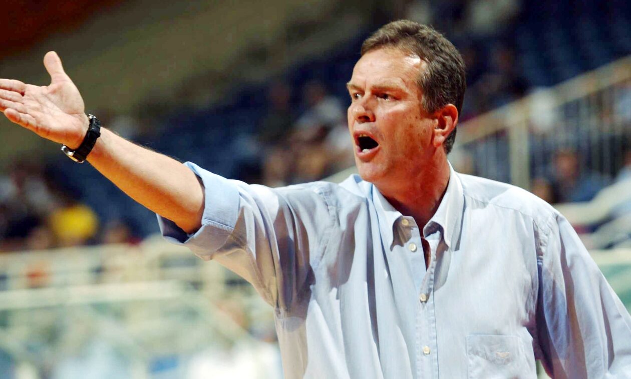 Γιάννης Ιωαννίδης: Ο «ξανθός» που έγινε αμφιλεγόμενη φιγούρα του ελληνικού μπάσκετ