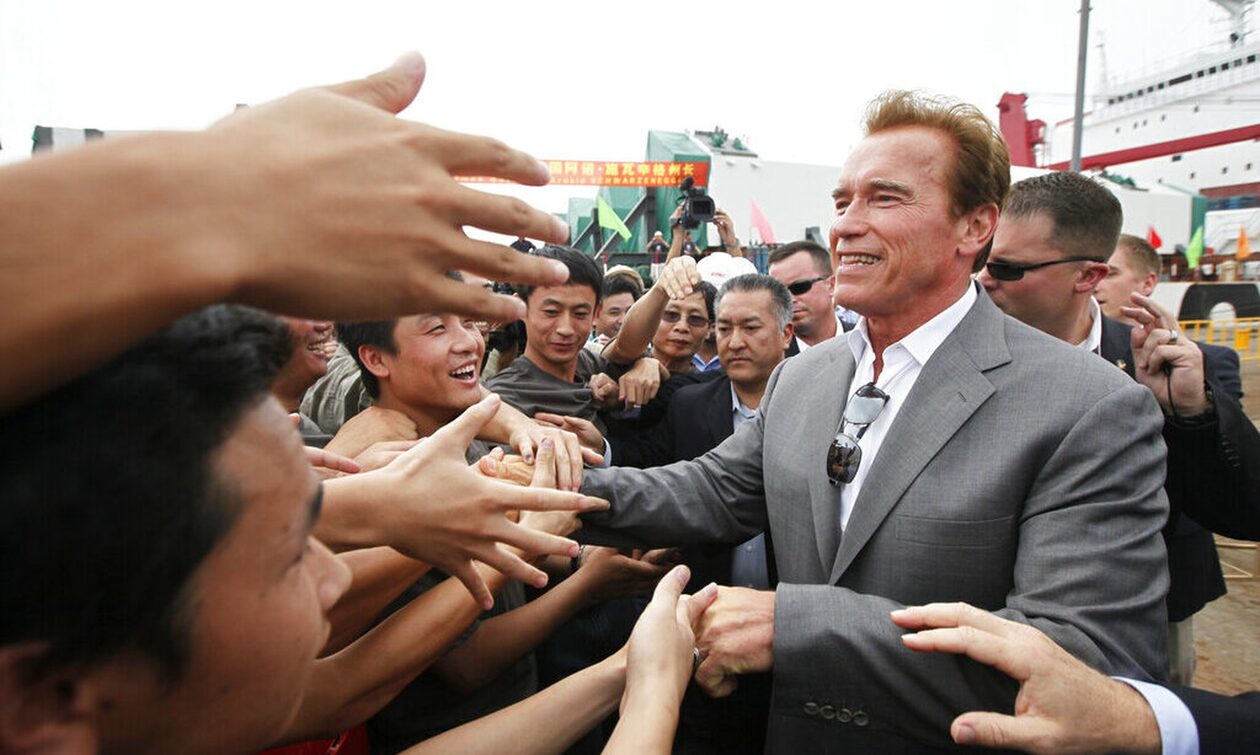 Σβαρτσενέγκερ: Τι σκέφτεται ο «Εξολοθρευτής» όταν βλέπει τον εαυτό του στον καθρέφτη στα 76 του